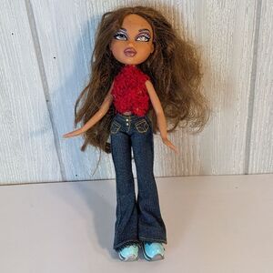 Bratz Yasmin Fashion Doll with Red Top and Denim Jeans 2001 Vintage EUC